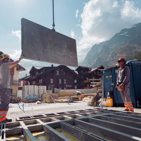 Gebr-Zangaffinen-AG-Referenzen-Hochbau-MFH-Albit-Saas-Fee-3